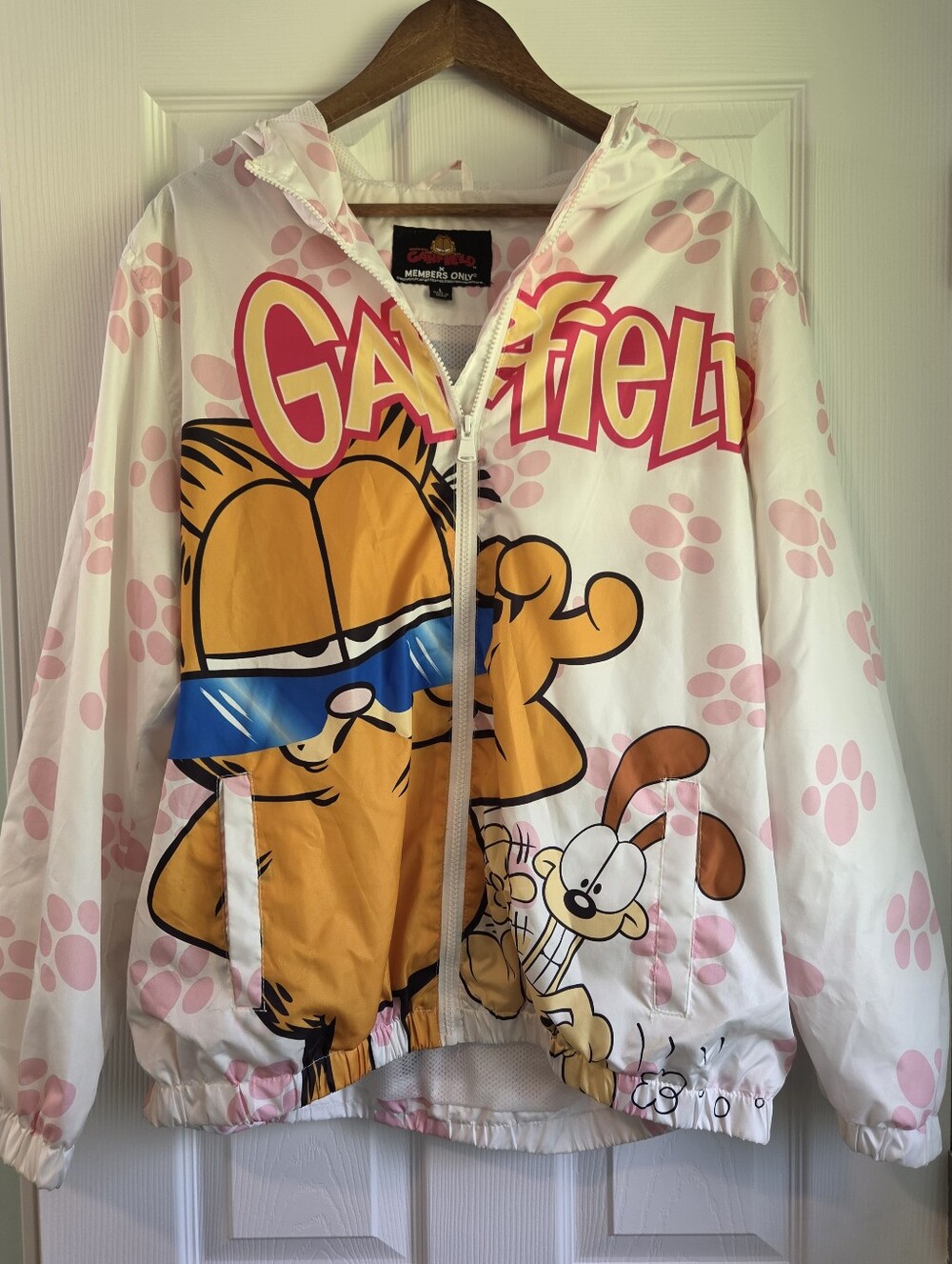 Members Only x Nickelodeon Garfield & Odie Windbreaker, Large